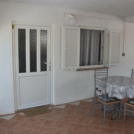 Apartmani Novosel Šilo Zewnętrze zdjęcie