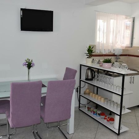Apartmani Novosel Šilo Zewnętrze zdjęcie