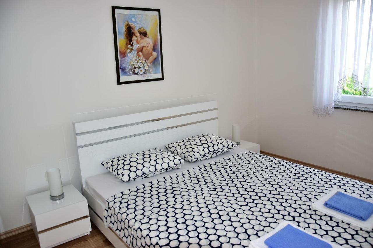 Apartmani Novosel Šilo Zewnętrze zdjęcie