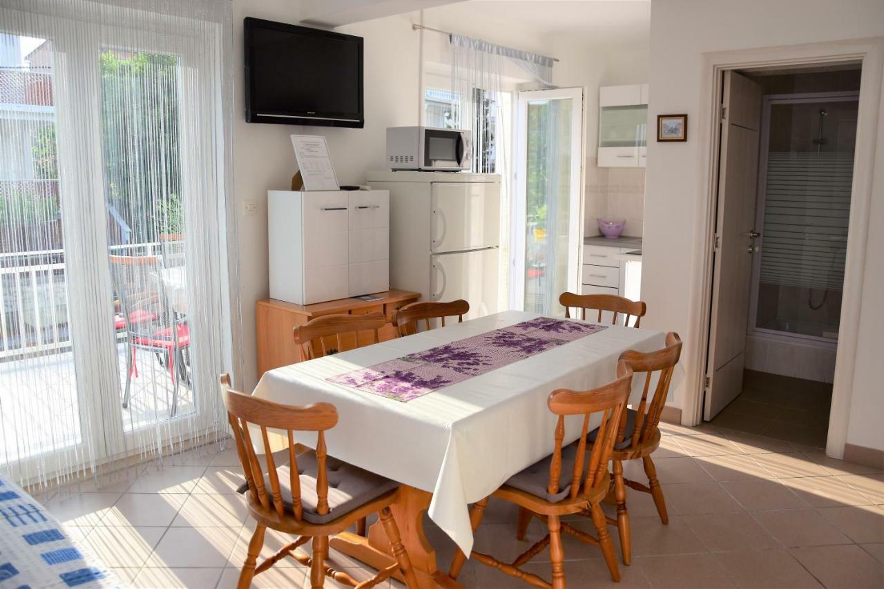 Apartmani Novosel Šilo Zewnętrze zdjęcie